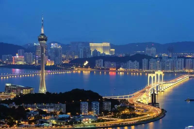 澳门，点燃励志之火的机遇之地